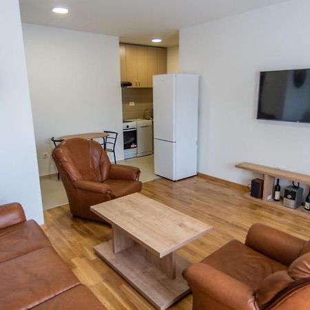 Sunny Hill Suite Ljubovic Podgorica Bagian luar foto